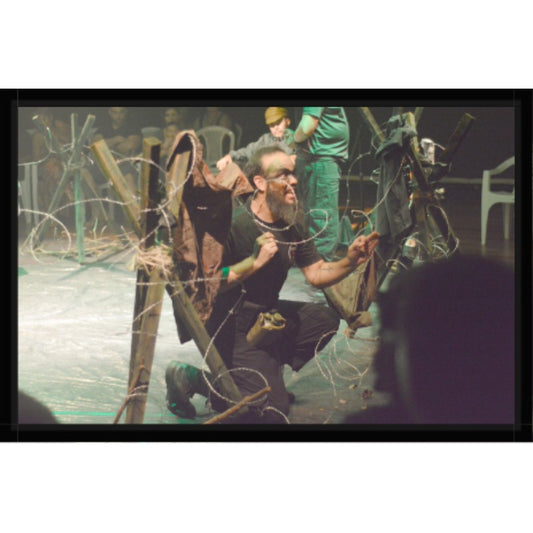 Impressão sob medida · 44,7×29,7 cm · CANVAS POLICANVAS 260 GRS LEYDA CANALETA CANALETA PRETA