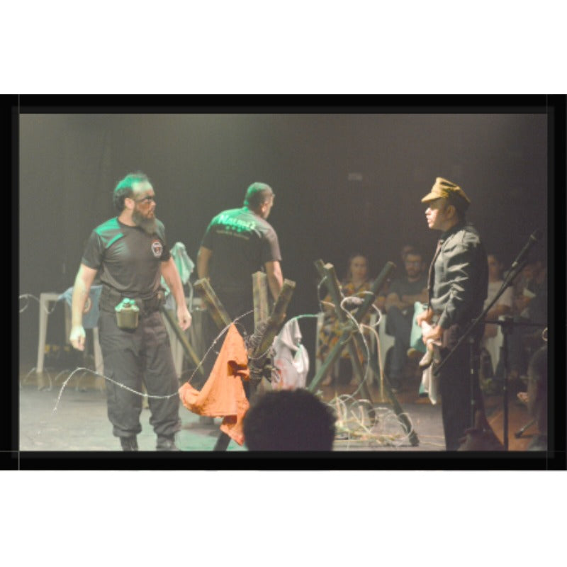 Impressão sob medida · 44,7×29,7 cm · CANVAS POLICANVAS 260 GRS LEYDA CANALETA CANALETA PRETA